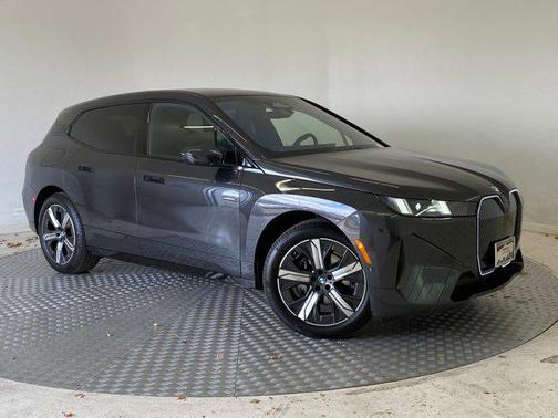 2026 BMW iX xDrive45