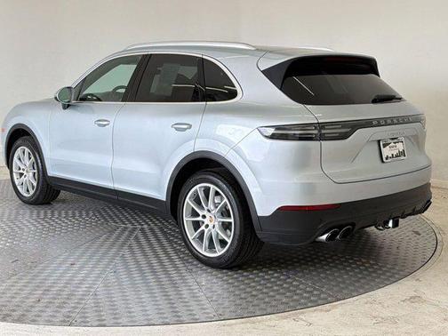 Rhodium Silver Metallic 2019 Porsche Cayenne S