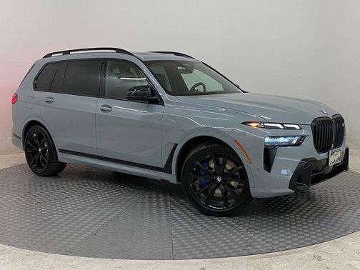 2026 BMW X7 M60i