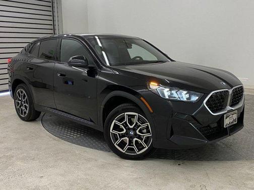 2025 BMW X2 xDrive28i