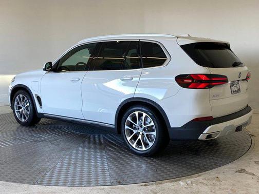 2026 BMW X5 PHEV xDrive50e