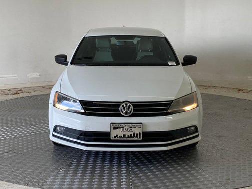 2016 Volkswagen Jetta 1.8T Sport