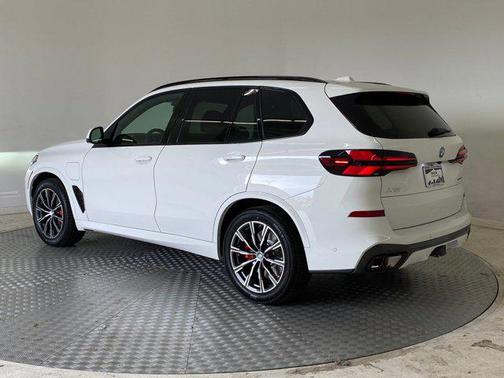 2026 BMW X5 PHEV xDrive50e