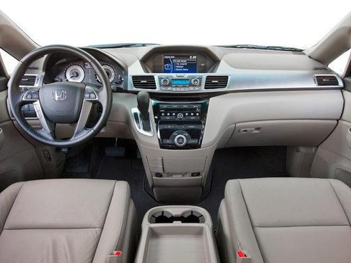 Maroon 2013 Honda Odyssey EX-L