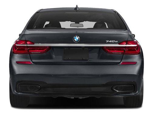 2018 BMW 740e xDrive iPerformance