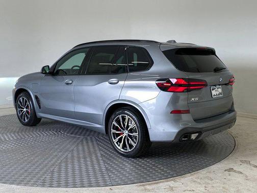 2026 BMW X5 PHEV xDrive50e
