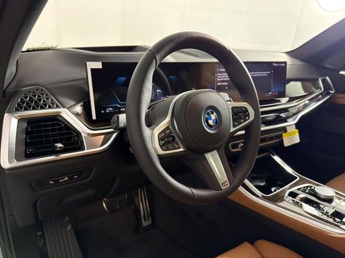 Brooklyn Grey Metallic 2026 BMW X5 PHEV xDrive50e