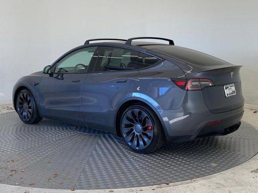 2022 Tesla Model Y Performance Dual Motor All-Wheel Drive
