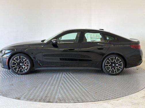 Black Sapphire Metallic 2026 BMW i4 Gran Coupe xDrive40