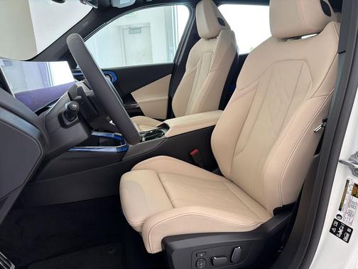 Alpine White 2026 BMW X3 30 xDrive