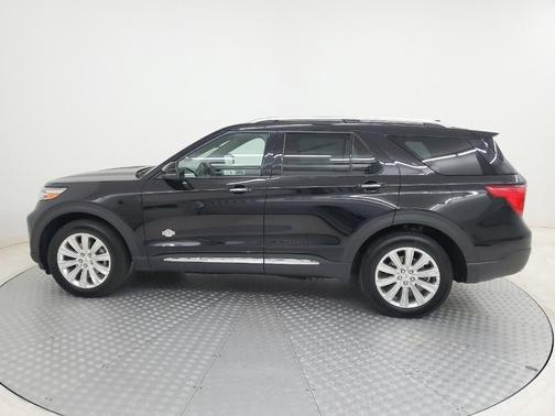Photo 5 of 37 of 2021 Ford Explorer King Ranch