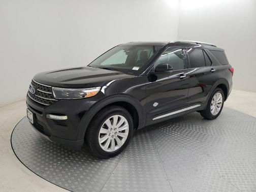 Photo 4 of 37 of 2021 Ford Explorer King Ranch