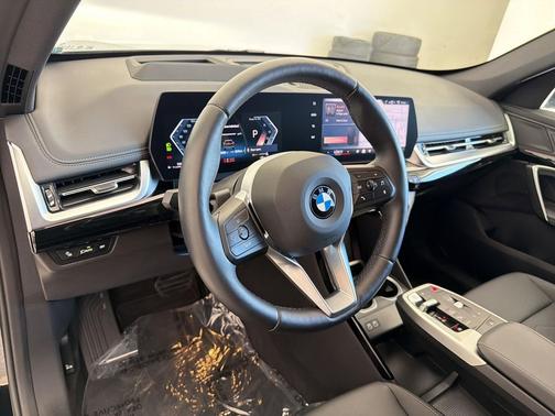 Jet Black 2025 BMW X1 xDrive28i