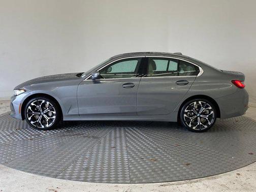 2025 BMW 330 i xDrive