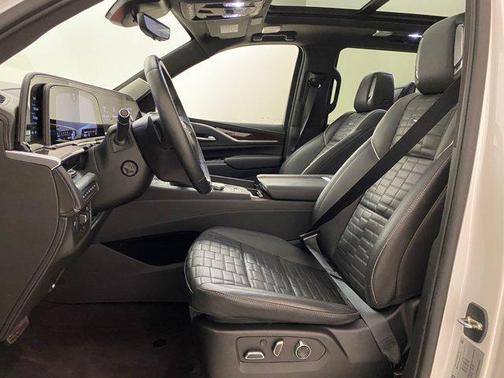 2023 Cadillac Escalade Sport Platinum
