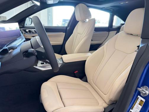 Portimao Blue Metallic 2026 BMW i4 Gran Coupe xDrive40