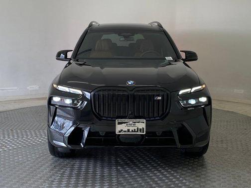 2026 BMW X7 M60i
