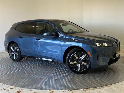 2026 BMW iX xDrive45