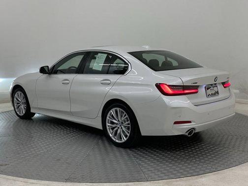 2024 BMW 330 i xDrive