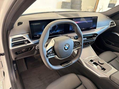 Mineral White Metallic 2025 BMW 330 xDrive