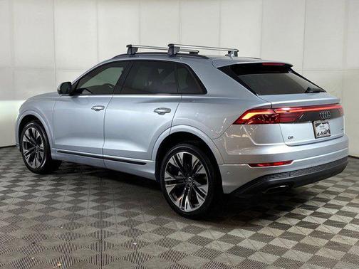 2025 Audi Q8 55 Premium