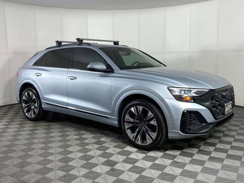 2025 Audi Q8 55 Premium