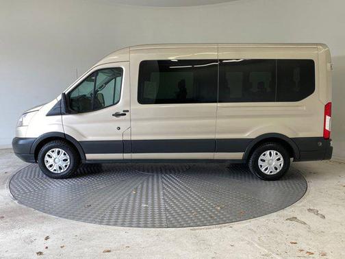 2017 Ford Transit-350 XLT