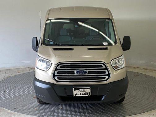 2017 Ford Transit-350 XLT