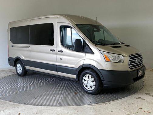 2017 Ford Transit-350 XLT