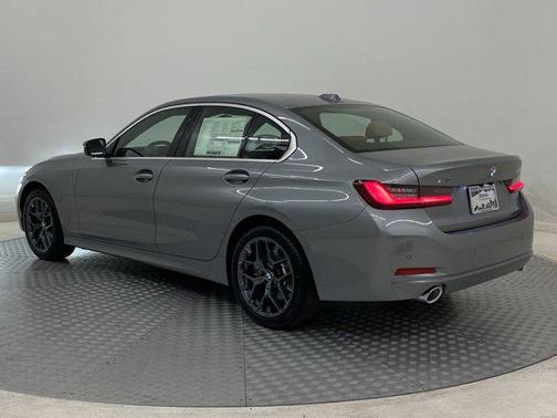 2025 BMW 330 i xDrive