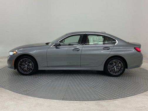 2025 BMW 330 i xDrive
