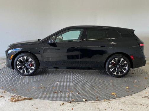 2026 BMW iX xDrive60