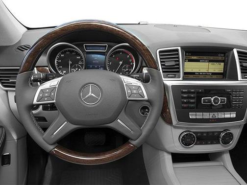White 2014 Mercedes-Benz M-Class 4MATIC