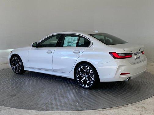 2026 BMW 330 xDrive NA