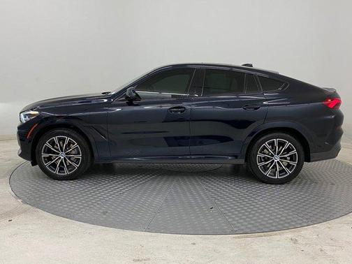 2023 BMW X6 xDrive40i