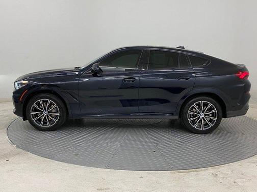 2023 BMW X6 xDrive40i