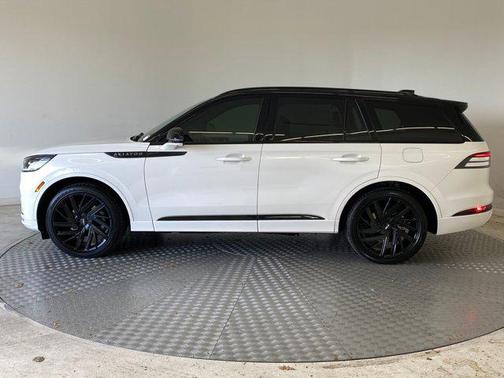 2025 Lincoln Aviator Black Label AWD