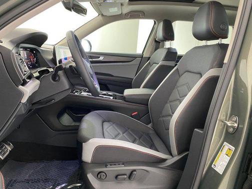 2024 Volkswagen Atlas 2.0T SEL