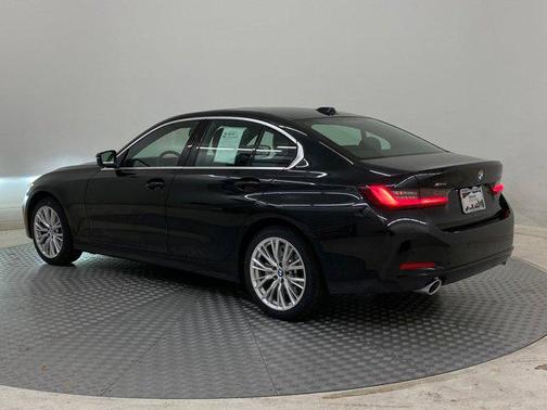 2024 BMW 330 xDrive