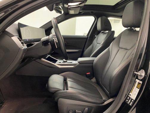 2024 BMW 330 xDrive