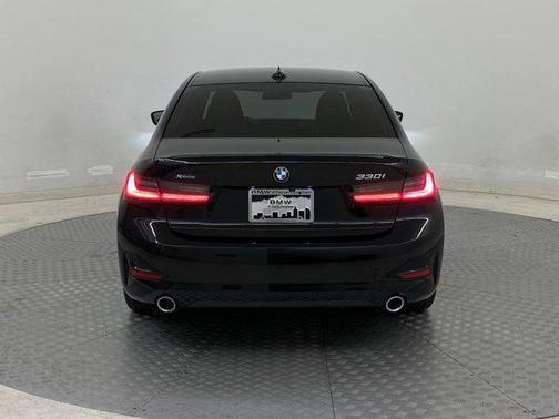 2021 BMW 330 xDrive