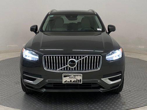 2020 Volvo XC90 Hybrid T8 Inscription 6 Passenger