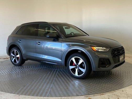 2024 Audi Q5 45 S line Premium Plus