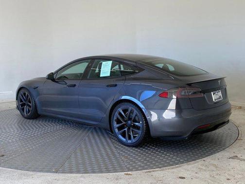 2021 Tesla Model S Plaid