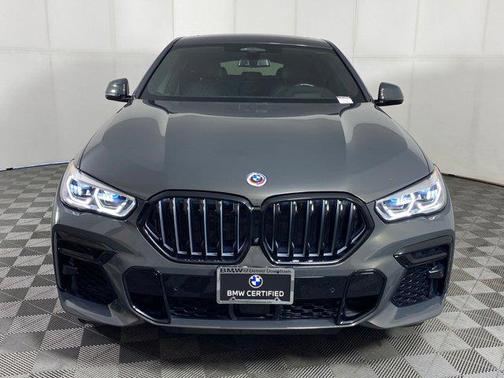 2023 BMW X6 M50i