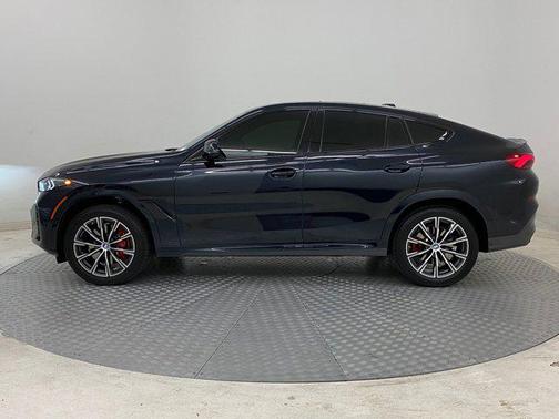 2025 BMW X6 xDrive40i