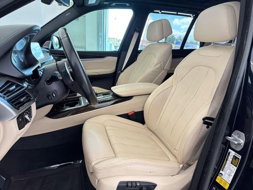Carbon Black Metallic 2017 BMW X5 xDrive50i