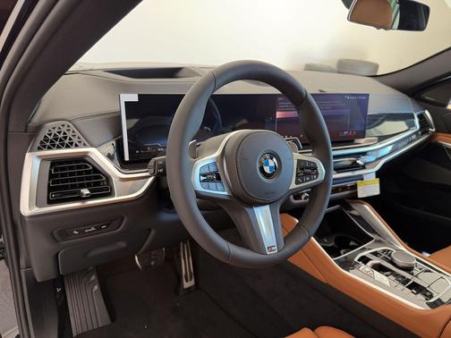 Carbon Black Metallic 2027 BMW X6 xDrive40i