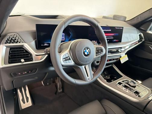Brooklyn Grey Metallic 2026 BMW X5 M60i