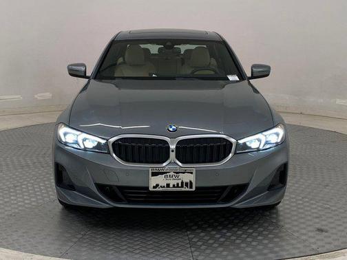 2025 BMW 330 i xDrive